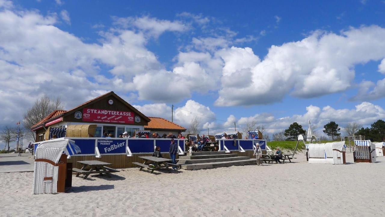 Seeblick I - Geraeumige 90Qm - Ganzes Haus - 50M Zum Naturstrand - Mit Terrasse Und Grossem Garten - Kueche Neu Глюксбург Экстерьер фото